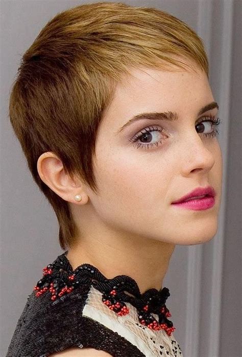 15 Very Short Haircuts For 2024 Really Cute Short Hair For Women