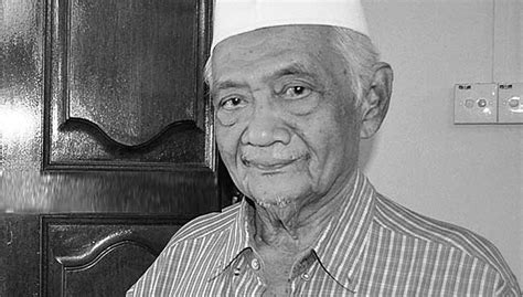 Kabar tersebut dibagikan raffi melalui akun instagramnya miliknya. TAKZIAH SASTERAWAN NEGARA, SHAHNON AHMAD MENINGGAL DUNIA ...