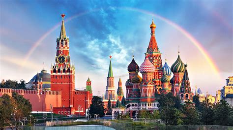 Red Square Moscow Kremlin And Saint Basils Cathedral Moscow Russia Top 10 Luxury Travel