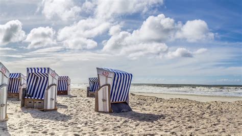 Travellers can take advantage of the following services: Traumferienwohnung Norderney - Haus Deichblick - YouTube