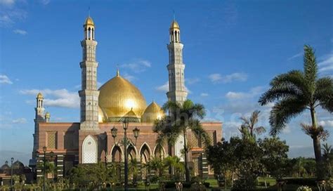 Masjid Dian Al Mahri Uloomid
