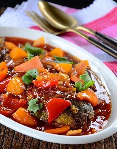 Today's recipe is sweet & sour fish which tastes so yummy. IKAN MASAM MANIS SAMA BUAH PEACH..