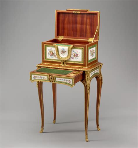 Coffer Attributed To Martin Carlin Jewel Coffer On Stand Petit