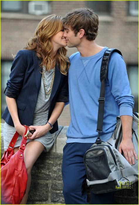 photo chace crawford katie cassidy kiss 01 photo 2474444 just jared entertainment news