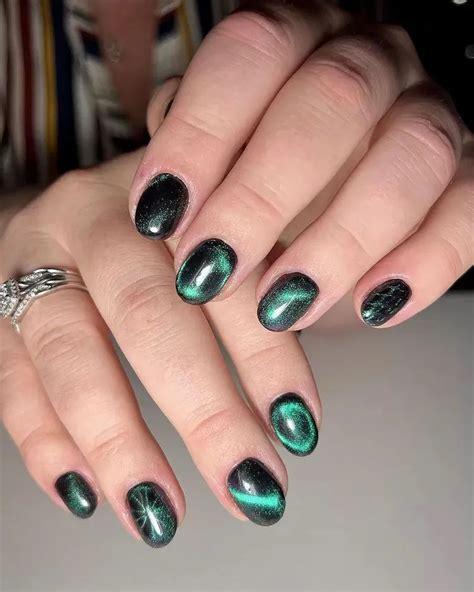 30 Green Nail Art Ideas For A Top Fall Winter 2023 2024 Manicure