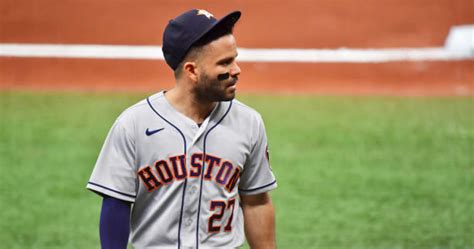 Video Yankees Fans Chant F K Altuve In Astros 1st Trip To Ny Since
