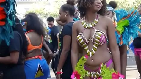 grinding ass in carnival xvideos