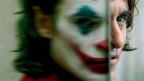 He then embarks on a downward spiral of revolution and bloody crime. Joker film 2019: trama, cast, trailer e data di uscita ...