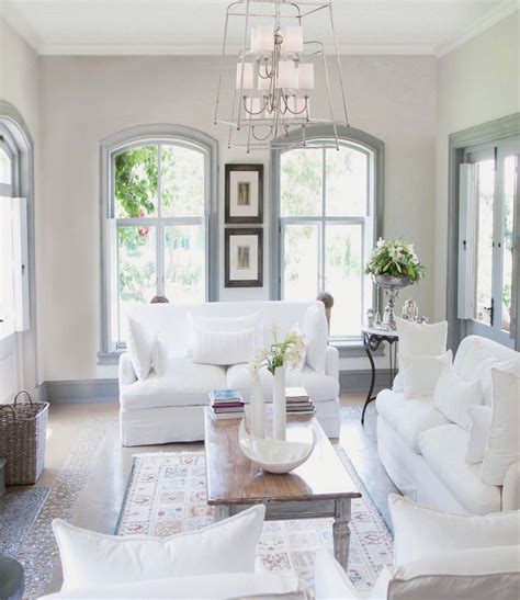 Beautiful White Shades Living Room Design Ideas You Must See