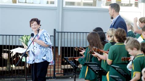 Cronulla Public School Teacher Dianne Yates Celebrates 80th Birthday In