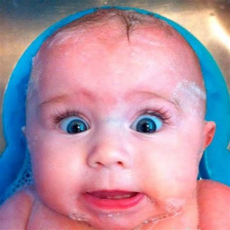 List 91 Pictures Funny Videos Of Babies Getting Scared Or Surprised