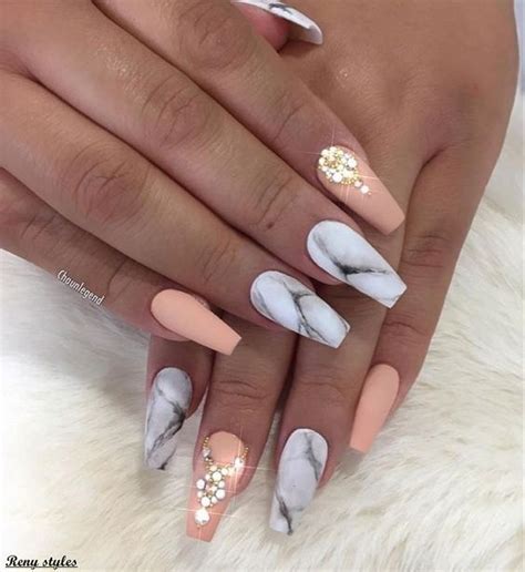 15 Trendy And Tasteful Marble Nails Youll Love Reny Styles Nägel