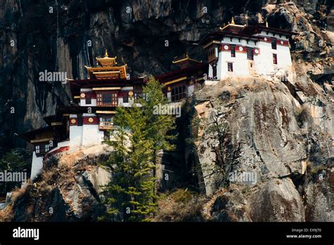 Taktsang Monastery Tiger S Nest Bhutan Stock Photo Alamy