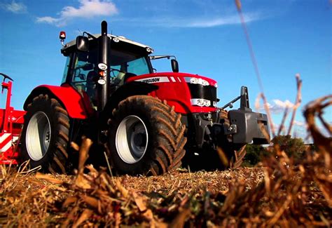 Massey Ferguson Launches Mf 6700 Tractor In Mea Construction Week Online