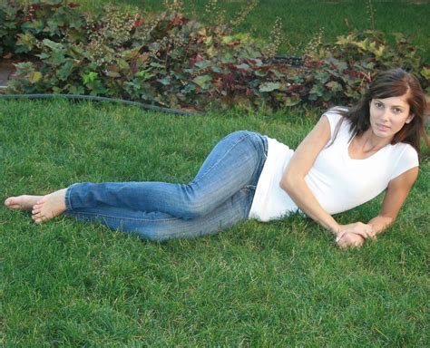 Beautiful Barefoot Brunette In Blue Jeans 7 10 2010 I Orc Flickr