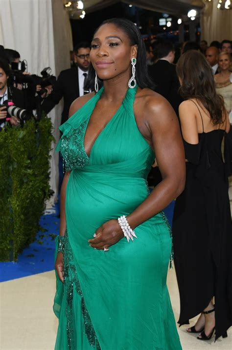 Serena Williams Stuns In Pregnant Shoot For Vanity Fair