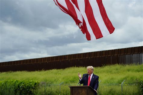 Gop Embraces Trump During Visit To Texas Border Wall Ap News