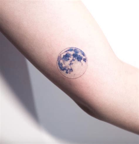 Blue Moon Tattoo Inkstylemag Moon Tattoo Blue Moon Tattoo Blue