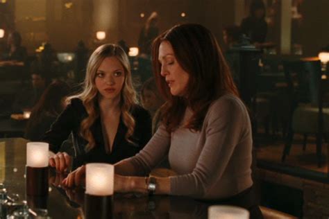 Women In Film Julianne Moore And Amanda Seyfried In Chloe That