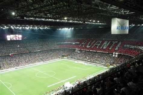 See more of ac milan on facebook. Fotobehang - Sport - Stadion San Siro - AC Milan - Inter ...