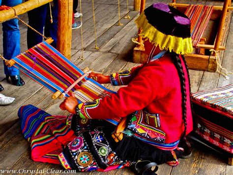 Peruvian Weaving Peruvian Women Peru Woman Weaving