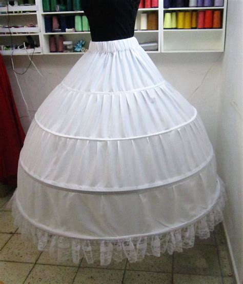 Como Hacer Crinolina De Aros Con Imágenes Vestidos De Fiesta Crinolinas Vestidos