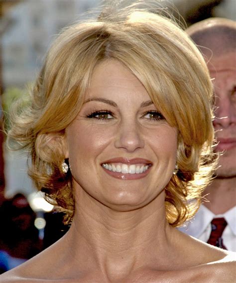 faith hill s best hairstyles and haircuts celebrities