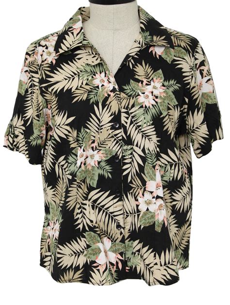 Find the perfect hawaiian shirt pattern stock photo. 1980s Vintage Hawaiian Shirt: 90s -Erika- Womens black ...