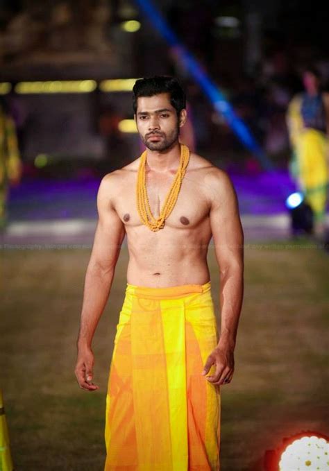 Desi Gay Desires Hunks In Lungi