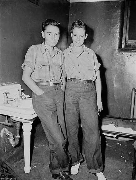 19th And 20th Century Lesbian Women Captured In Images