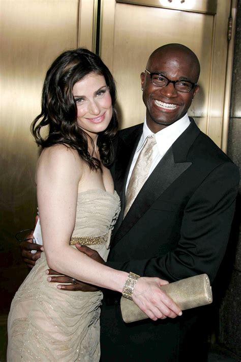 Idina Menzel, Taye Diggs’ Relationship Timeline: Photos