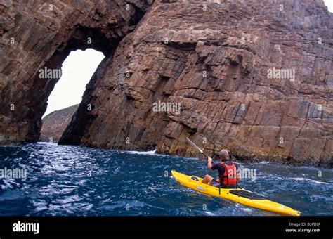 China Hong Kong Sai Kung Peninsula Sea Kayaking Through Sea Arches