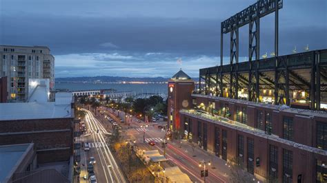 The following list includes some of san francisco's best rooftop bars, as suggested by locals. On top of the world: S.F. sees a surge in rooftop venues ...
