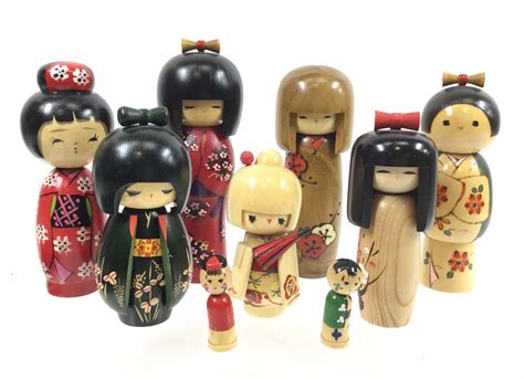 Lot 9 Vintage Japanese Wooden Kokeshi Dolls