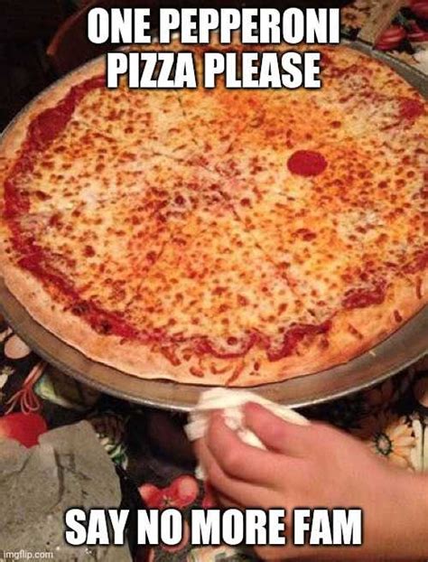 25 Pizza Memes For The Pizza Loving Weirdough The Funny Beaver