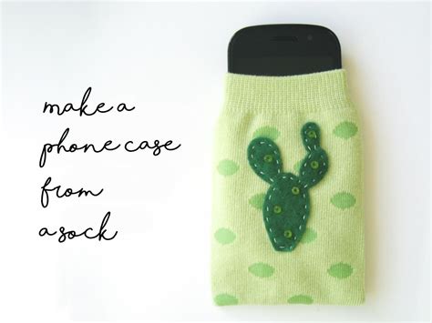 Diy How To Make A Phone Case From A Sock Adorablest Diy Mobile