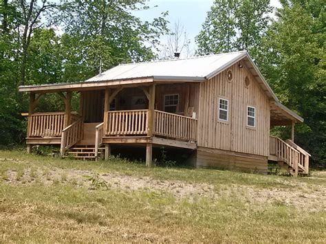 I started it in september '11 and was putting the roof on in december. Brand New Pole Barn House for Appealing and Warm Retreat ...