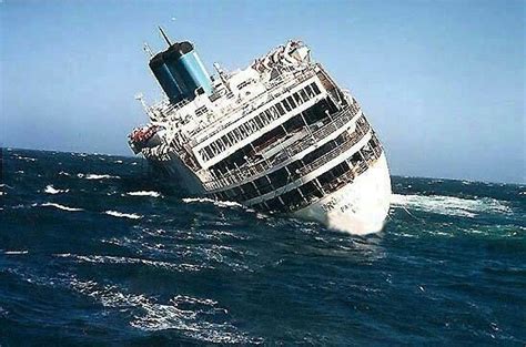 Oceanos Cruise Ship Sinking 1991 Ertqnid