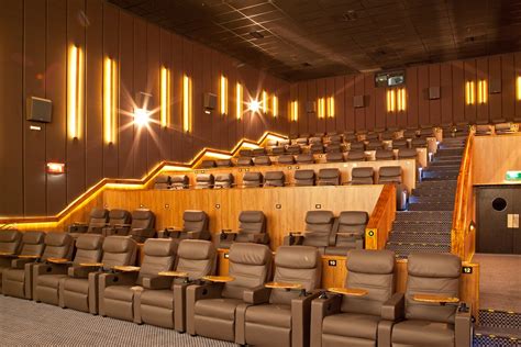 Primeiro Cinema Vip Da Zona Sul é Inaugurado No Fashion Mall Veja Rio