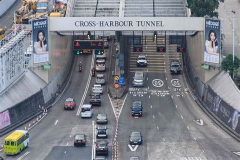 Hong Kong Authorities Appeal For Calm As Cross Harbour Tunnel Reopens