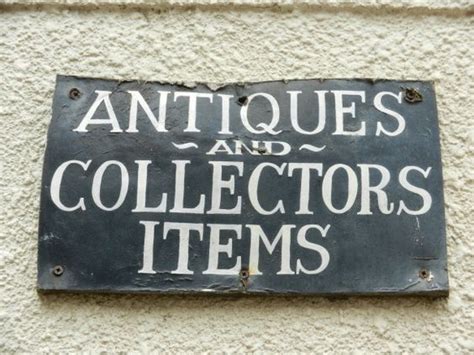 Pin By Bernice On Antique Shoppe Antiques Antique Signs Antique