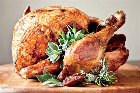 They're done when they feel barely firm to the touch, and when you cut into one depending on the size of the scallop. How Long Does It Take To Cook A Turkey?