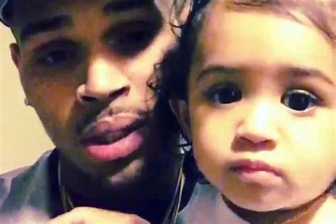 Rihanna Chris Brown Daughter Chris Brown S Baby Rihanna Karrueche