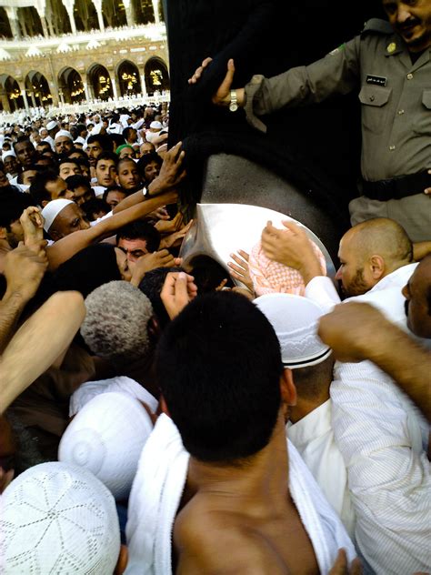 The stone is covered with kiswah, the black silk cloth which. Coveting the Black Stone | Muslims jostle for a chance to ...