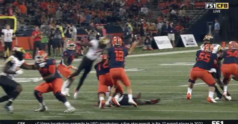 Maryland Defender Ejected After Flying Targeting Hit On Illinois Qb