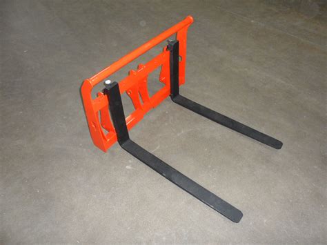 Kubota Bx Pallet Forks Redline Systems Inc Equipment Attachments