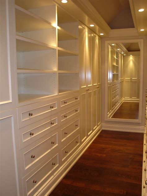 But no one ever tells you what it is exactly you should wear to an interview. Walk In Closet Mirror - Traditional - closet - Designer Friend