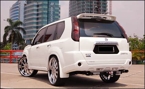 Kumpulan foto gambar gambar mobil nissan datsun go keluaran terbaru dengan harga murah yang dijual pasaran indonesia. Modifikasi Mobil Nissan X-Trail Ceper Keren Banget Pokoknya | Foto Modifikasi Motor