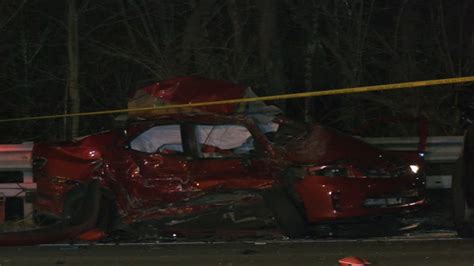 Knights Road Crash 1 Dead After Driver Loses Control Of Car Crashes