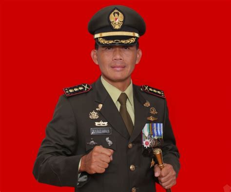 Profil Singkat 10 Kolonel TNI AD Terbaik Sepanjang Masa